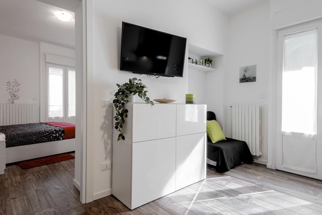 Stayeasy Filzi11 - 3 Bedrooms, 2 Baths - Central Station Milano Eksteriør bilde